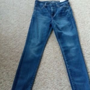 Women's jeans